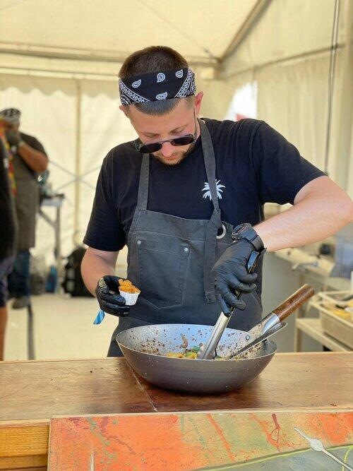TCT at Silverstone F1 man cooking